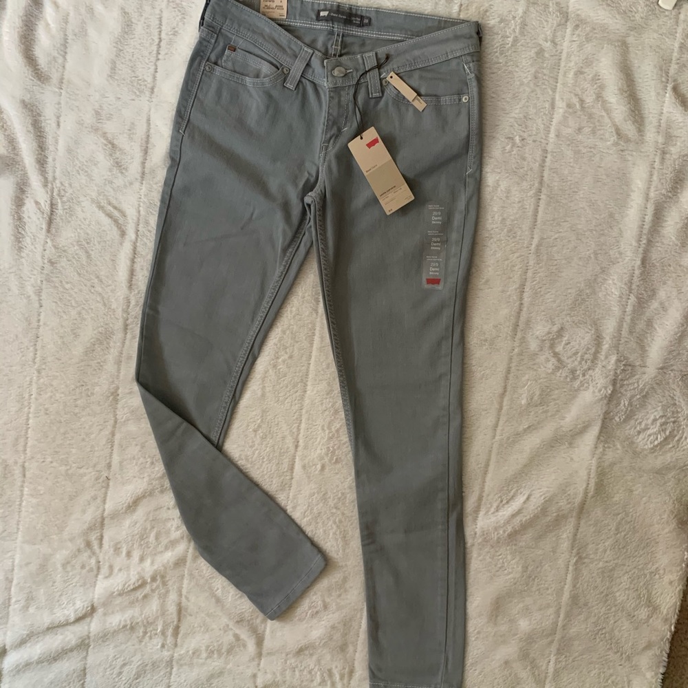 Women’s Jeans